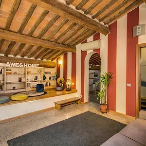 Apartamento Aweshomeitaly - Lungarno Bellavista Penthouse, Pisa